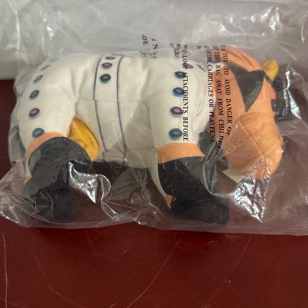 Cow Parade Item 7512 " Rock N Roll Plush still in bag 2002 - Picture 4 of 6